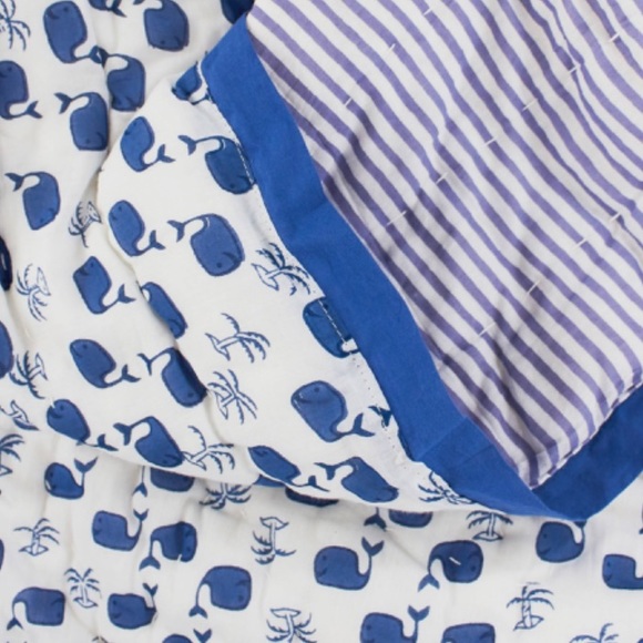 Roberta Roller Rabbit Double Sided Baby Moby Whale Quilt - Picture 3 of 3